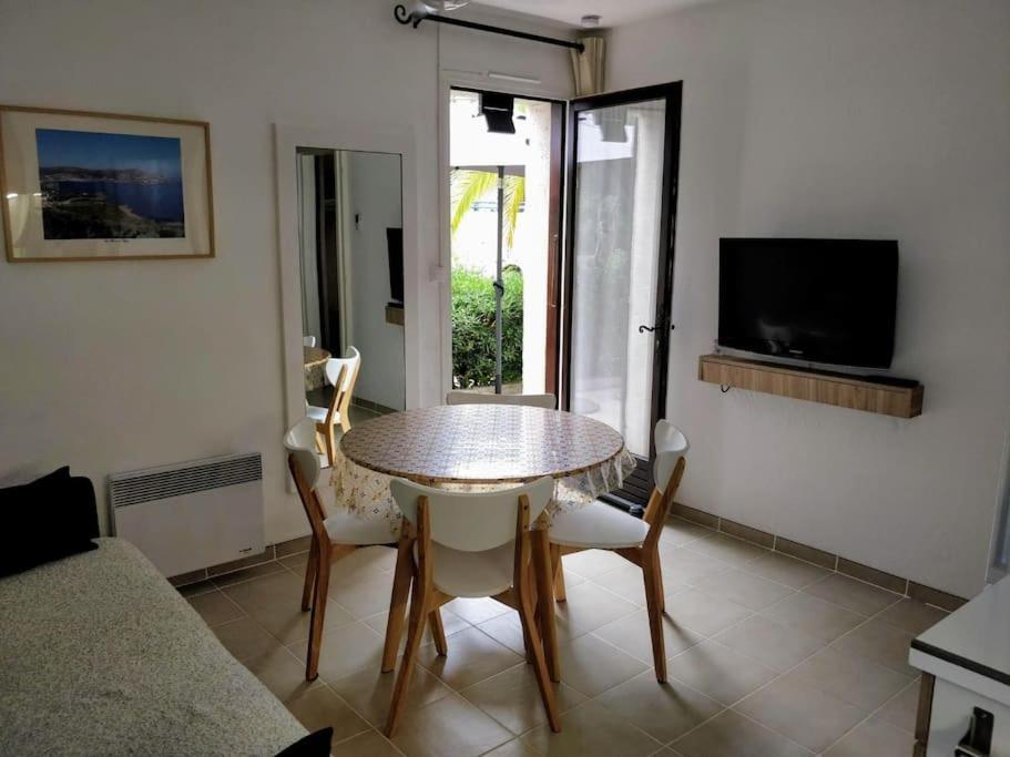 St Raphael 37M2, Piscine, Wifi, Commerces Mer 5Mn A Pieds Saint-Raphaël Exterior foto